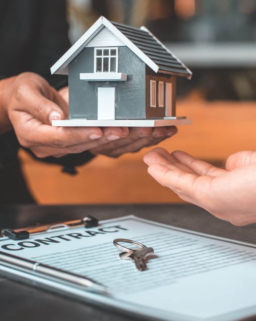 Home Warranty vs Homeowners Insurance
